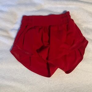 red hotty hots size 0, 2.5